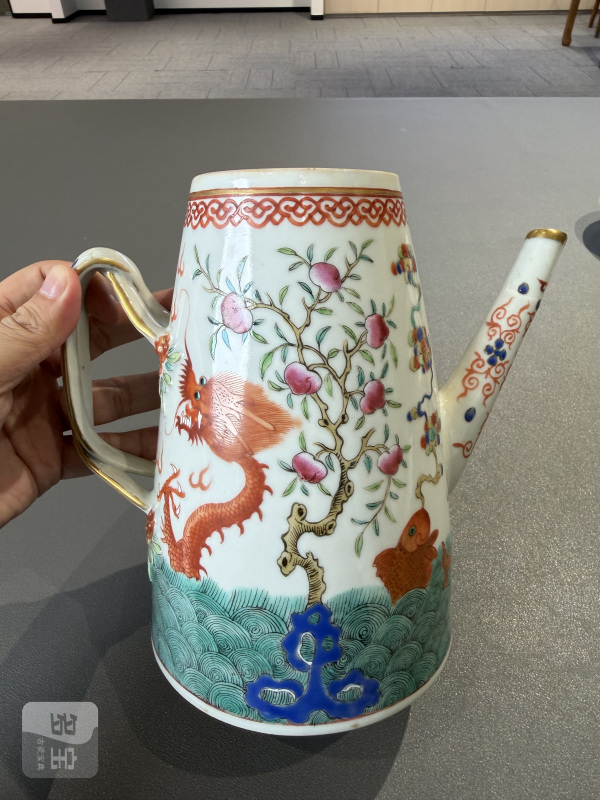清嘉庆 粉彩鱼化龙图茶壶杯碟十三件 - 图4